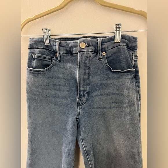 Good American GOOD LEGS STRAIGHT JEANS- Blue449, Size 4 - Picture 6 of 10